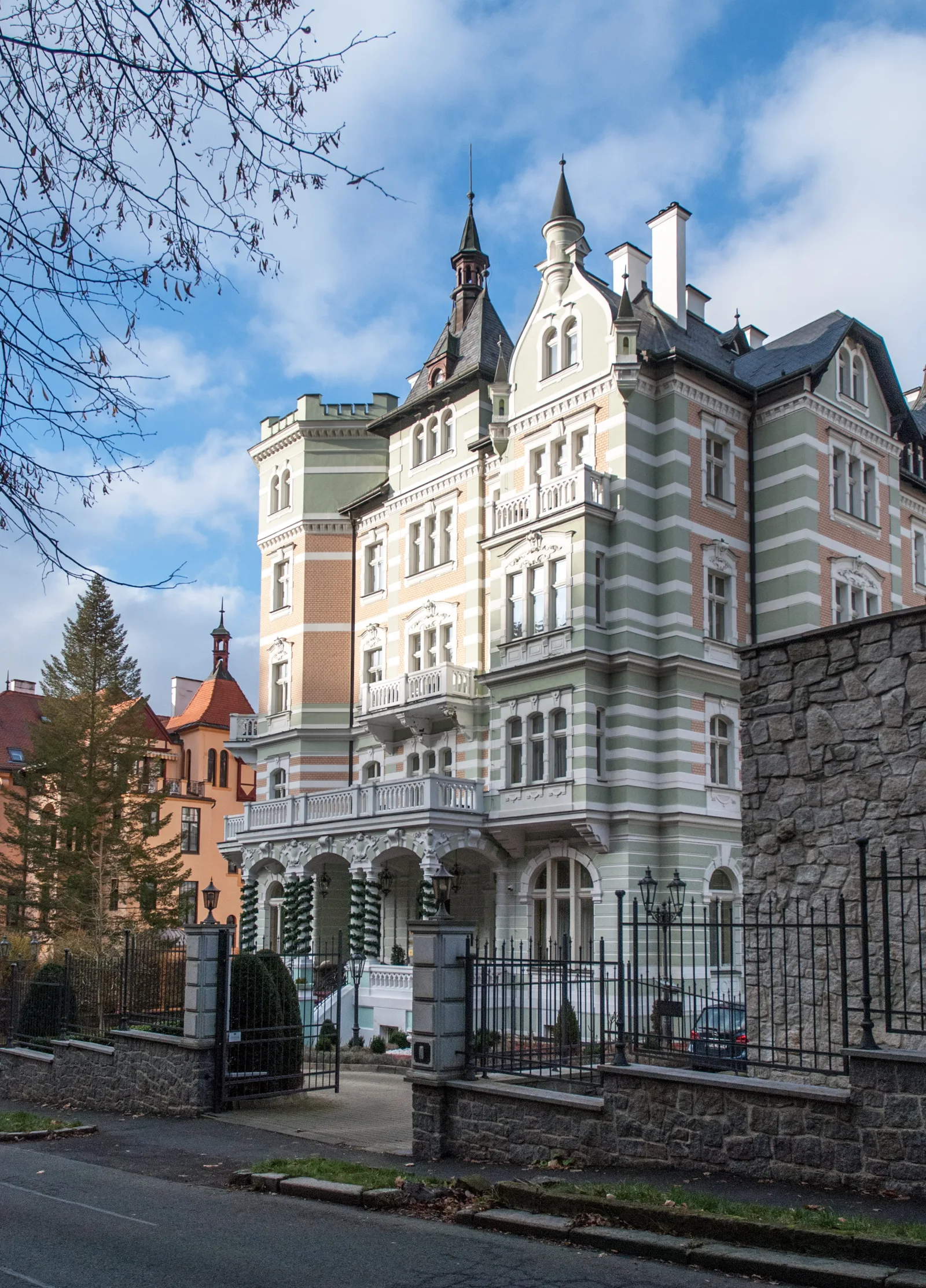 Savoy Westend, Karlovy Vary; archival photograph